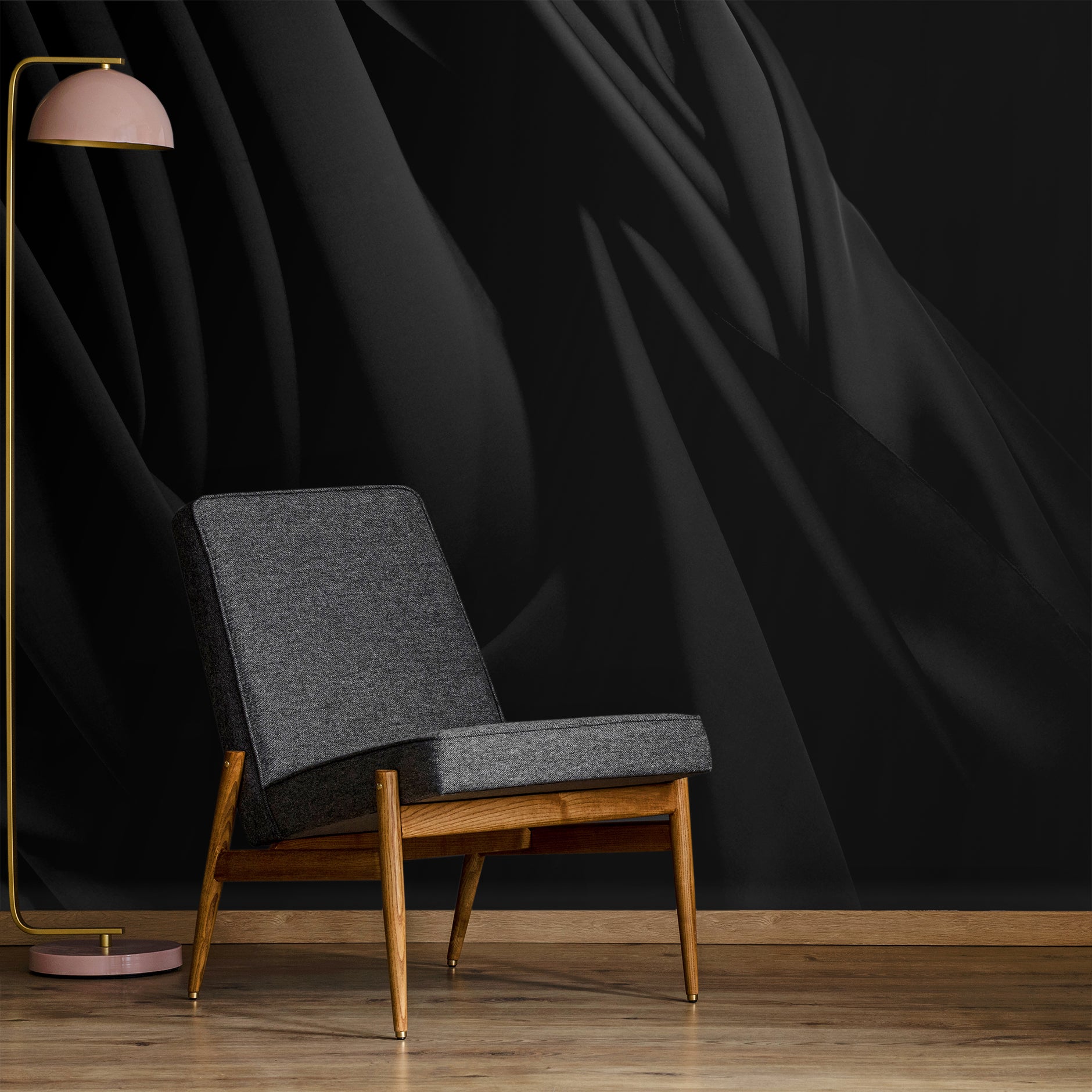 Image of Emmaucher Noir Made to Measure Mural